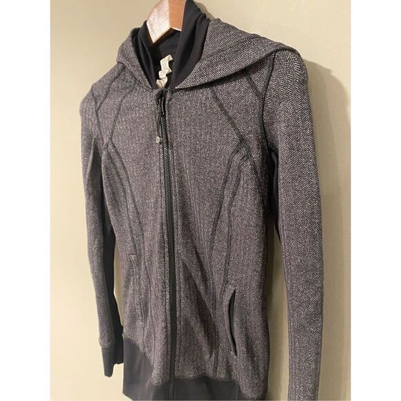 Lululemon Daily Practice Jacket Gray Heathered Herringbone Full Zip Hooded Size - Picture 2 of 8